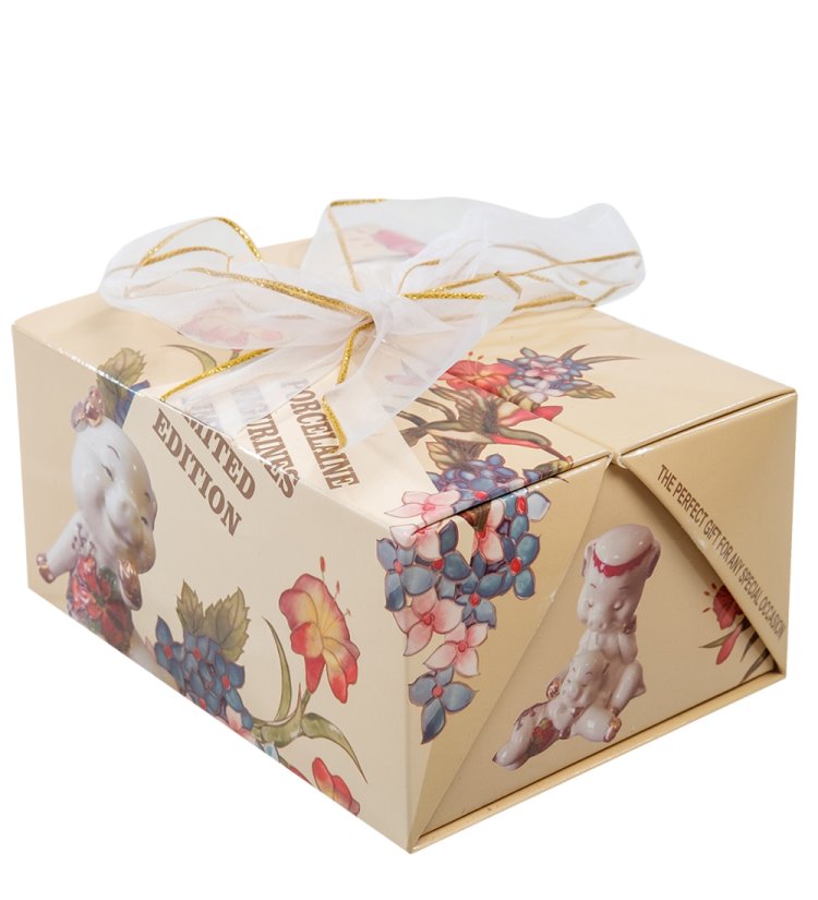 Фигурка из фарфора Свиньи - Самая лучшая мама Pavone JP-111/ 3, фотография коробки