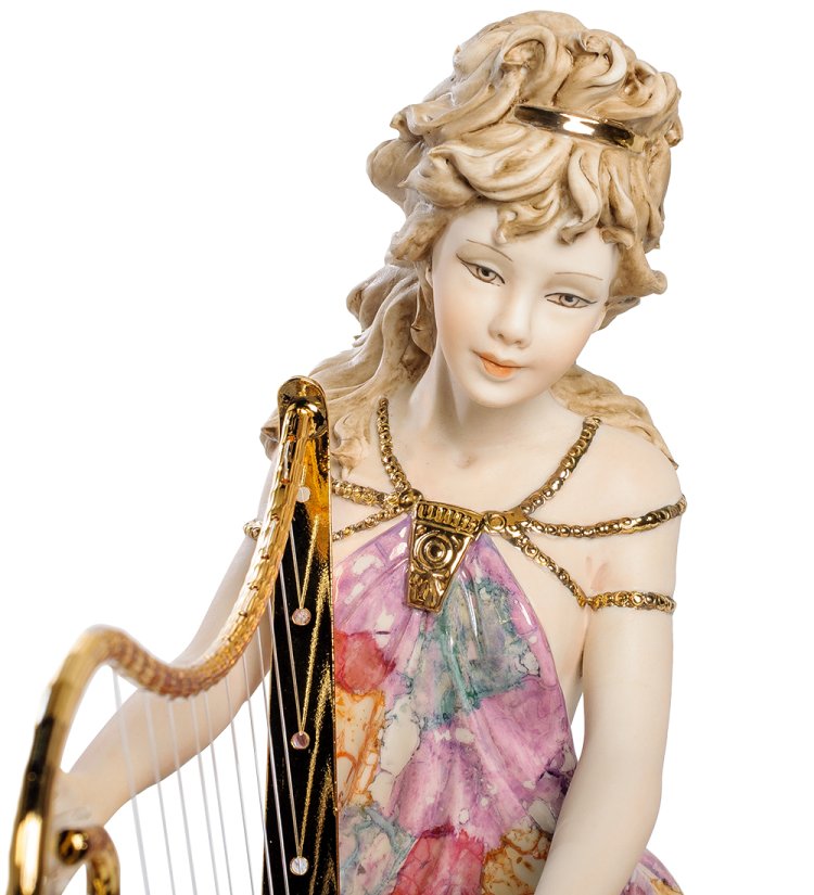Статуэтка из керамики Девушка с золотой арфой Sabadin Vittorio SV- 01, фотография лица