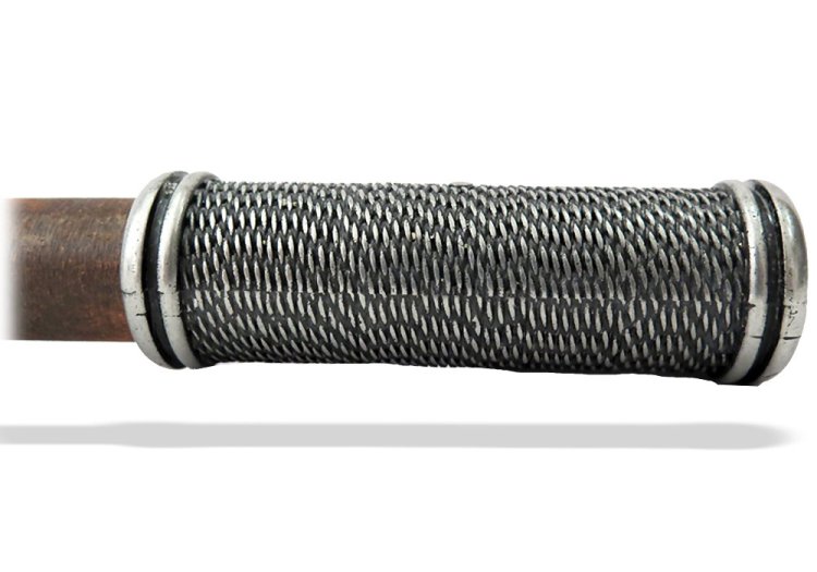 Макет Боевого топорика, Франция 15 век, серебристый Denix 1601, фотография рукояти