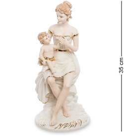 Статуэтка Дама с ребенком на руках