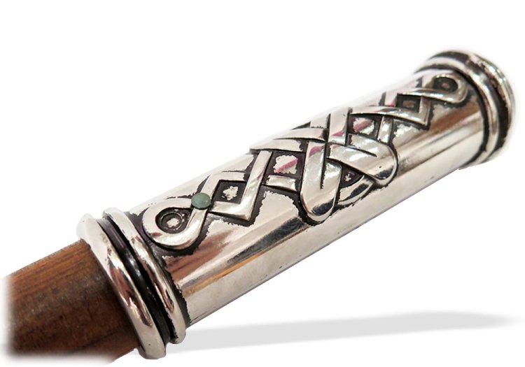 Макет Боевого топорика, Германия 16 века Denix 6602, фотография рукояти