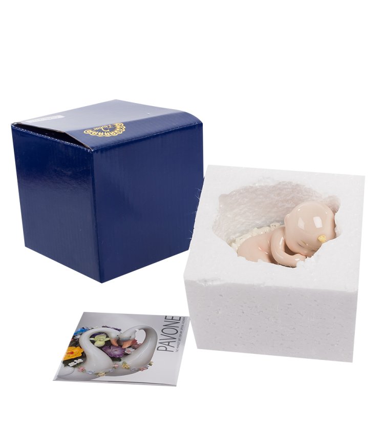 Керамическая фигурка Малыш Pavone CMS-27/ 1, фотография в упаковке