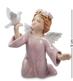 Статуэтка из фарфора Ангел с голубем в розовом платье