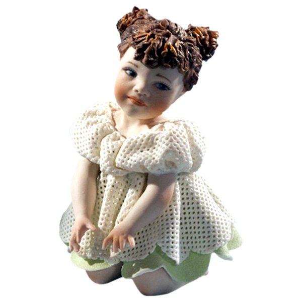 Фарфоровая статуэтка Виолетта