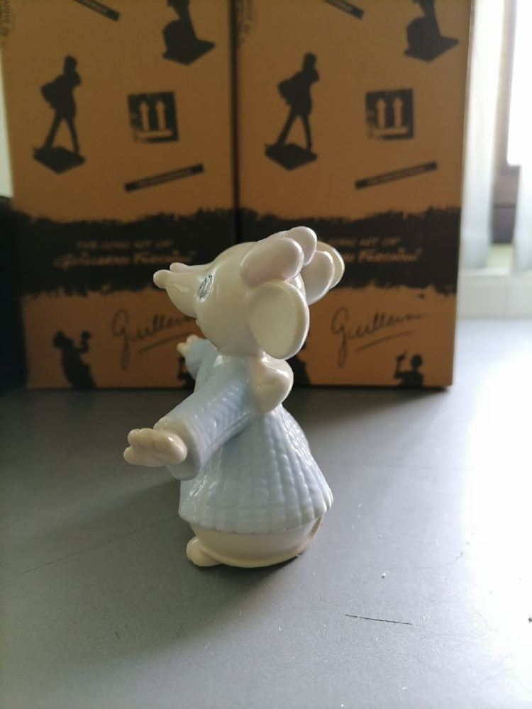 Статуэтка из фарфора Двух мышей с сердцем Вместе и навсегда Pavone JP-121/ 1, фото со склада вид профиль