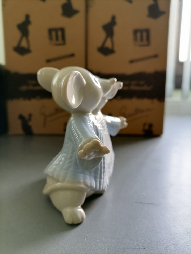 Статуэтка из фарфора Двух мышей с сердцем Вместе и навсегда Pavone JP-121/ 1, фото со склада вид со стороны
