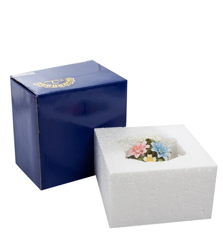 Композиция Весенние цветы в чашке Pavone CMS-33/41, фотография в упаковке