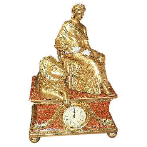 Часы из фарфора Дама и лев золотые