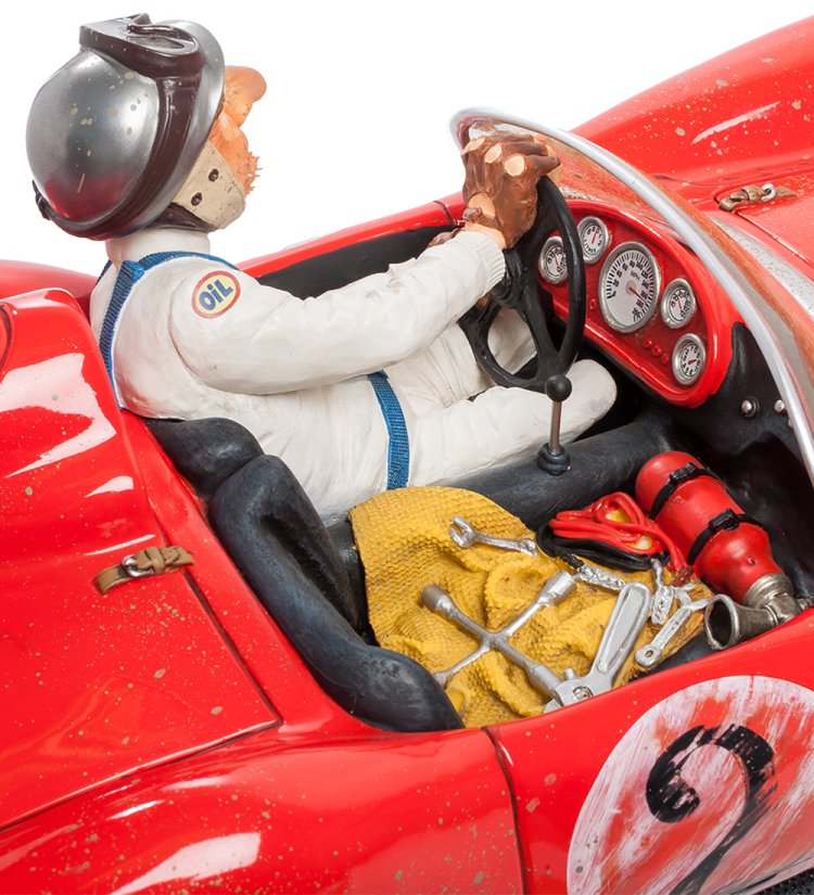 Статуэтка Большой Гоночный Автомобиль - The Fireball Forchino FO-85081, портретный вид оборотная сторона