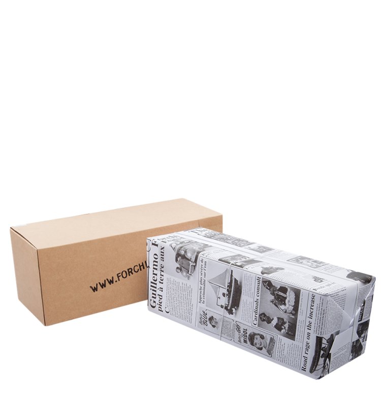 Статуэтка Большой Гоночный Автомобиль - The Fireball Forchino FO-85081, упаковка