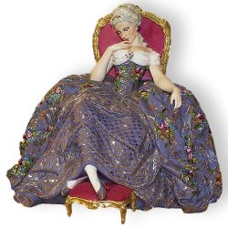 Фарфоровая статуэтка композиция Отдых (сиреневая)