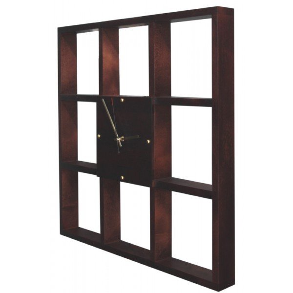 Настенные часы из дерева с полочками Бриг Ч-19, фотография сбоку