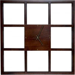 Настенные часы из дерева с полочками