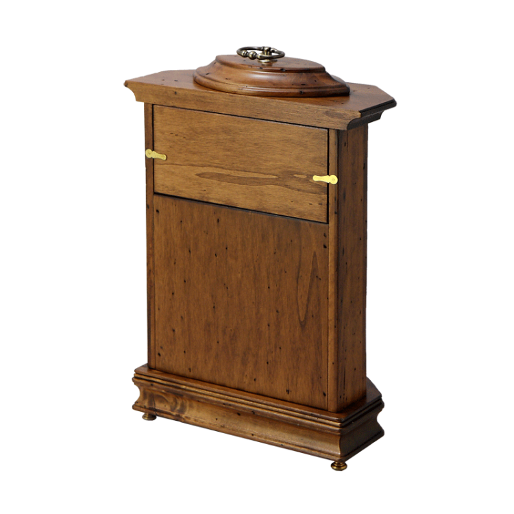 Деревянные настольные часы с маятником в стиле барокко Capanni FC-519, фотография с обратной стороны