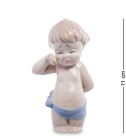 Маленькая статуэтка из фарфора Плачущий мальчик Pavone JP-242/ 3