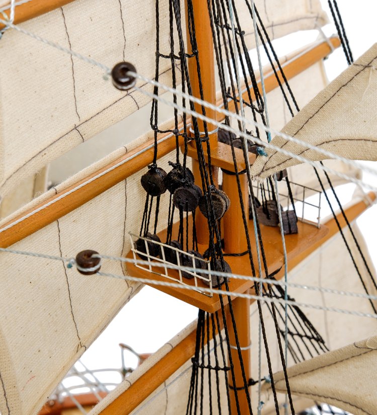 Модель итальянского корабля Amerigo Vespucci 1931 г., фото мачты