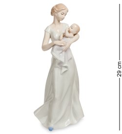 Статуэтка из фарфора Девушка Держит младенца на руках