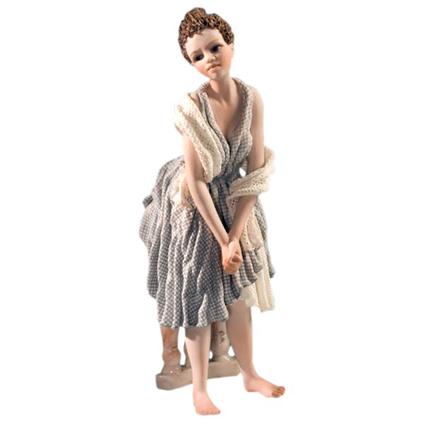 Фарфоровая Статуэтка кукла Луана