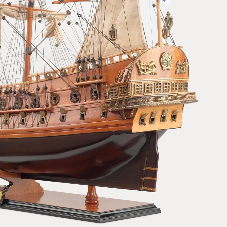 Большая Модель корабля Гото Предестинация из дерева, общий вид задней части