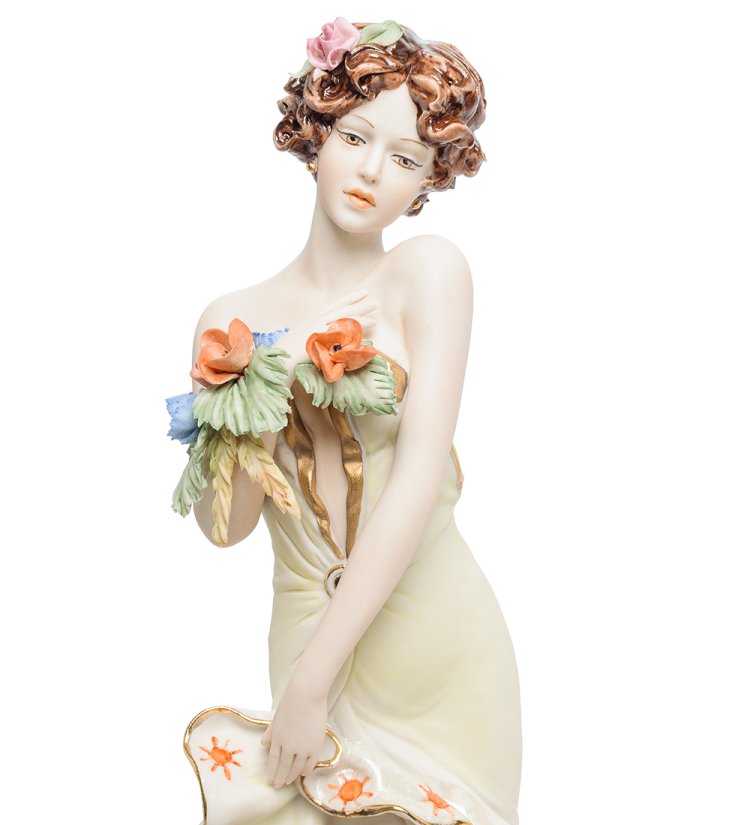 Статуэтка из керамики Девушка с букетиком цветов, 34 см Sabadin Vittorio SV- 10, фотография лица