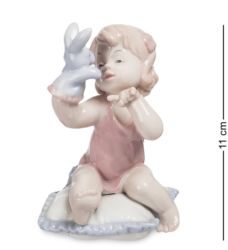 Статуэтка из фарфора Девочка с ручной куклой зайца Pavone JP-42/ 5