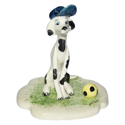 Статуэтка из фарфора Собака и футбольный мяч