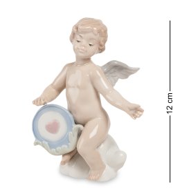 Статуэтка из фарфора Мальчик Амурчик на облаке