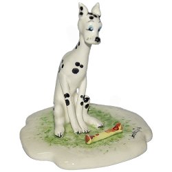 Статуэтка из фарфора Собака и косточка