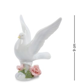 Фигурка из фарфора Голубь