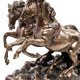Статуэтка Аполлон на колеснице с факелом Veronese WS-927, увеличенный вид коней