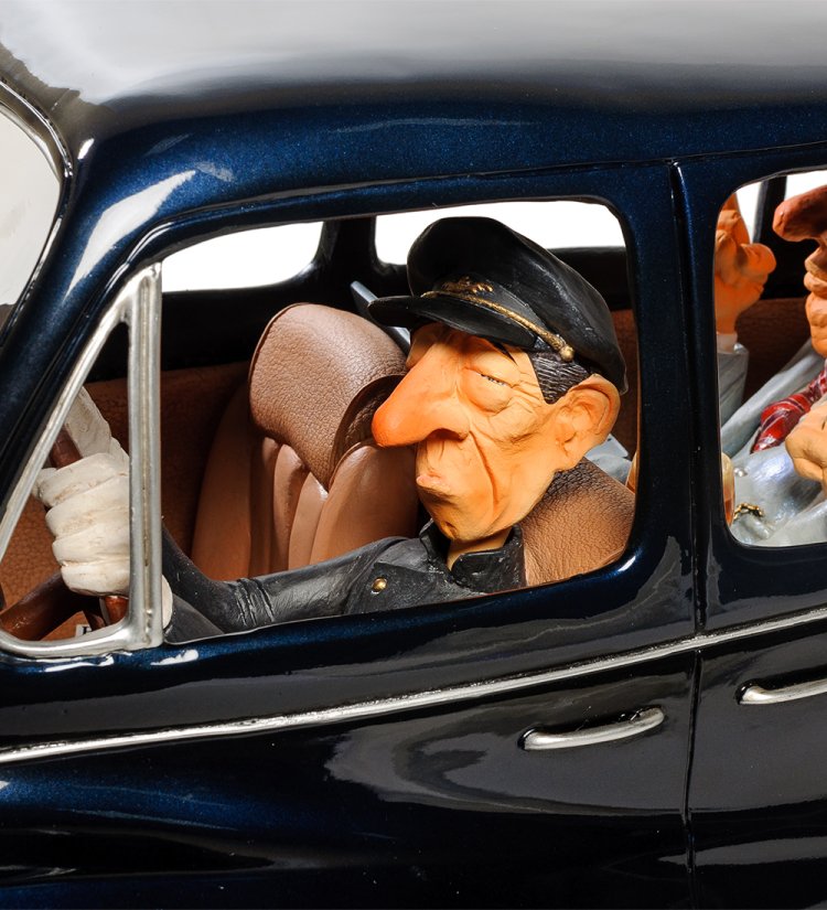 Статуэтка Большой Лимузин Босса - The Big Boss Limousine Forchino FO-85086, портретный вид