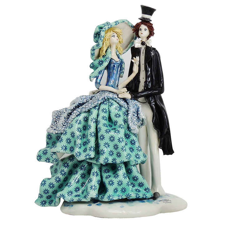 Фигурка из фарфора Жених и невеста в синем платье ZamPiva 70235