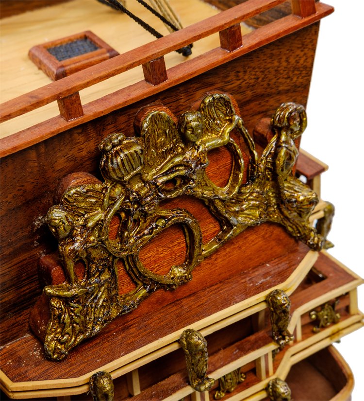 Модель французского линейного корабля Le Soleil Royal 1669 г. фото 3