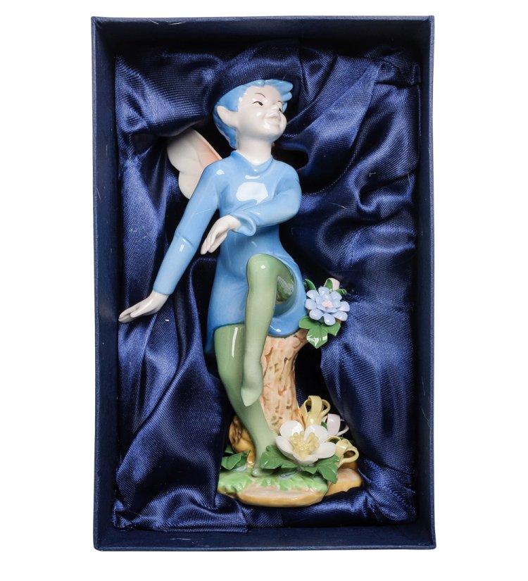 Статуэтка из фарфора Девушка-эльф Pavone JP-07/ 6, фотография в упаковке