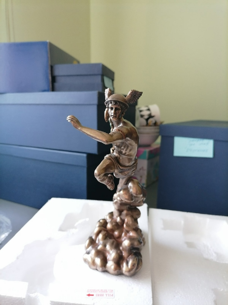 Статуэтка Гермес - Бог торговли Veronese WS-932, фото со склада портретный вид