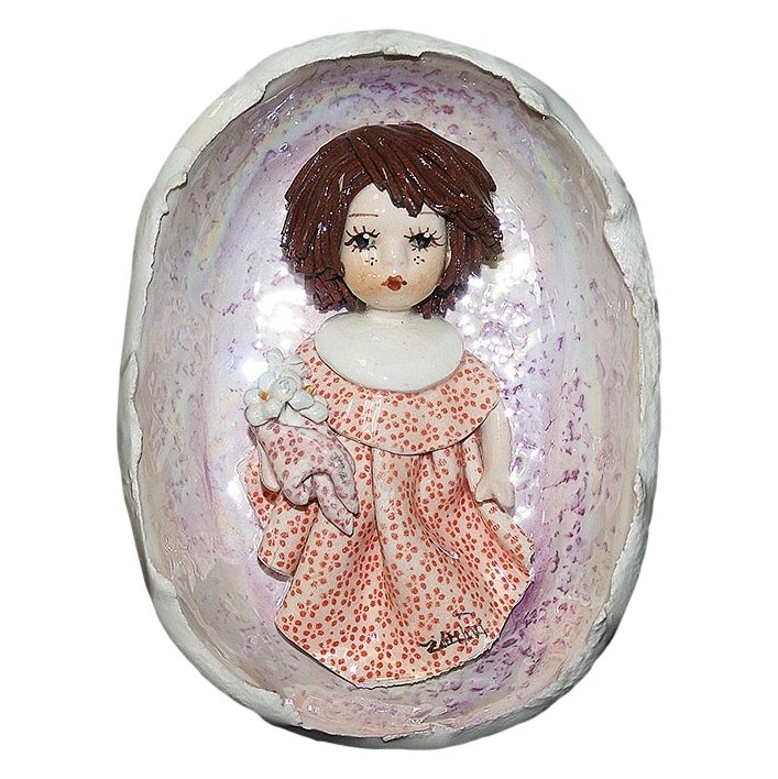 Маленький барельеф из фарфора Весна