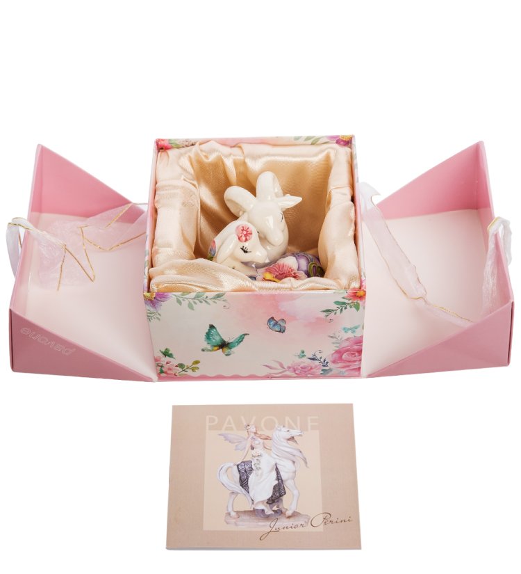 Фигурка из фарфора Влюбленные Барашки с фиолетовыми копытцами Pavone JP-71/20, упаковочный вид