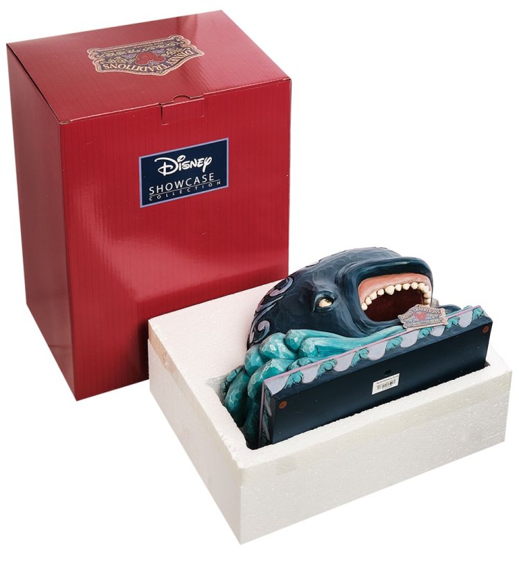 Статуэтка Из кита - Приключения Пиноккио Disney Traditions, упаковочный вид