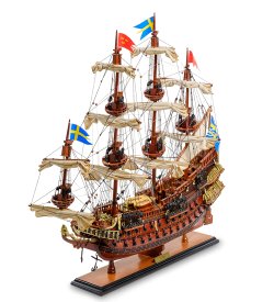 Модель шведского боевого корабля Wasa