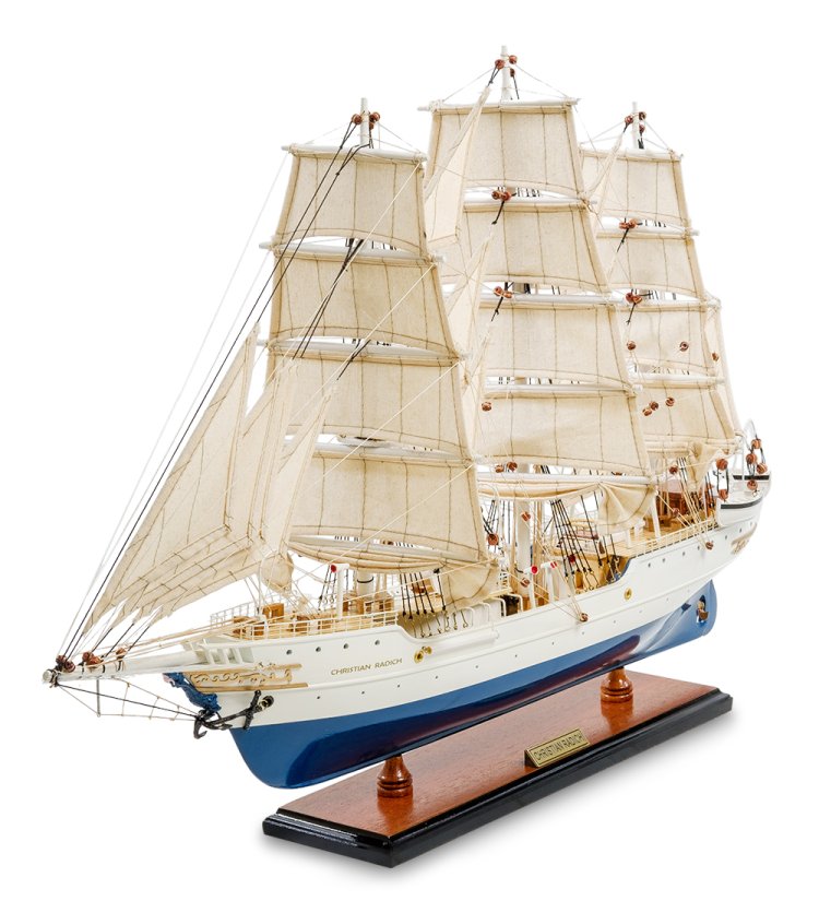 Модель норвежского корабля Christian Radich 1937 г.