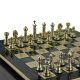 Шахматы на зеленой доске Греко-Романский Период Manopoulos MP-S-33-44-GRE, золотые детали на доске