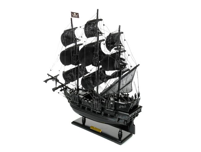 Модель парусного корабля Пираты карибского моря