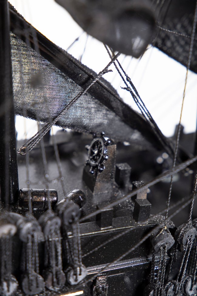 Модель парусного корабля Пираты карибского моря