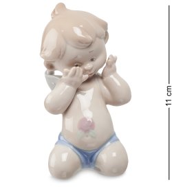 Статуэтка из фарфора Маленький Амурчик с ладошками у лица