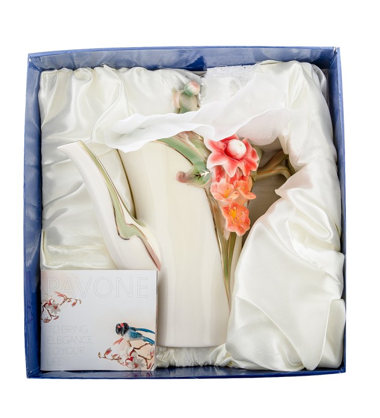 Большой Заварочный чайник из фарфора Георгин Pavone FM-62/ 1, фотография в упаковке