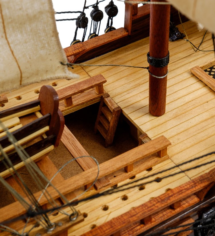 Модель испанского линейного корабля Santa Ana 1784 г. фото палубы