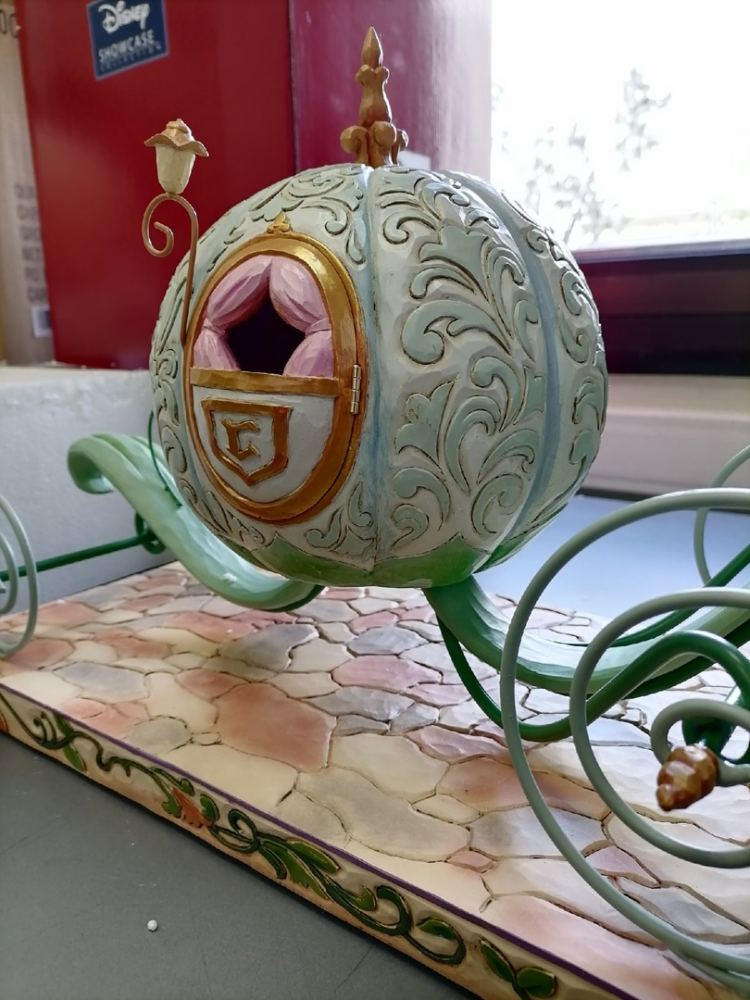 Статуэтка с подсветкой Карета Золушки Disney Traditions, фото со склада вид профиль