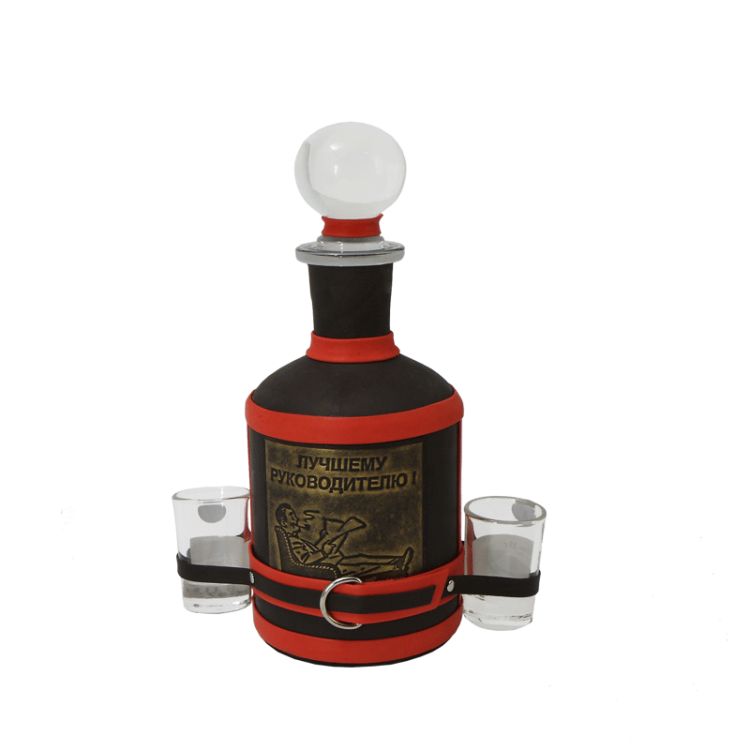Бутыль для водки с рюмками Лучшему Руководителю Студия Маро ВП-44