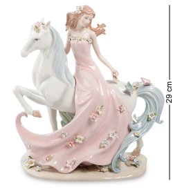 Статуэтка из фарфора Девушка с лошадью