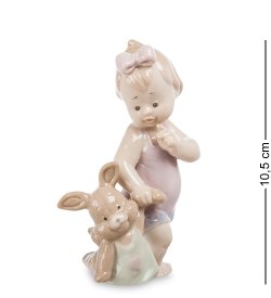 Статуэтка из бисквитного фарфора Девочка с зайчиком